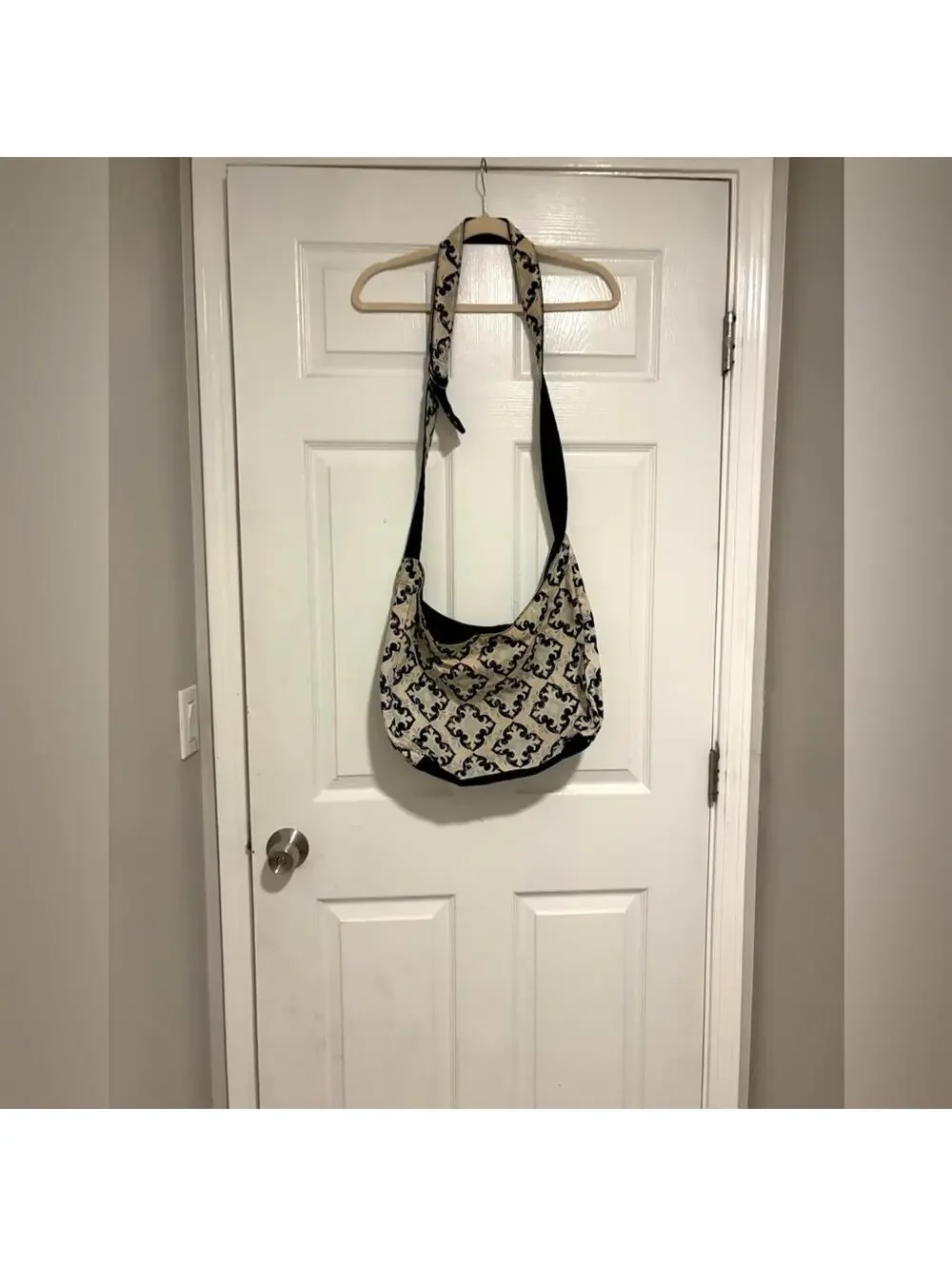 Stylish Black and Cream Women's Thirty One Bag